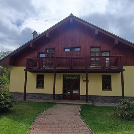 Penzion Duncan Janske Lazne Exterior photo