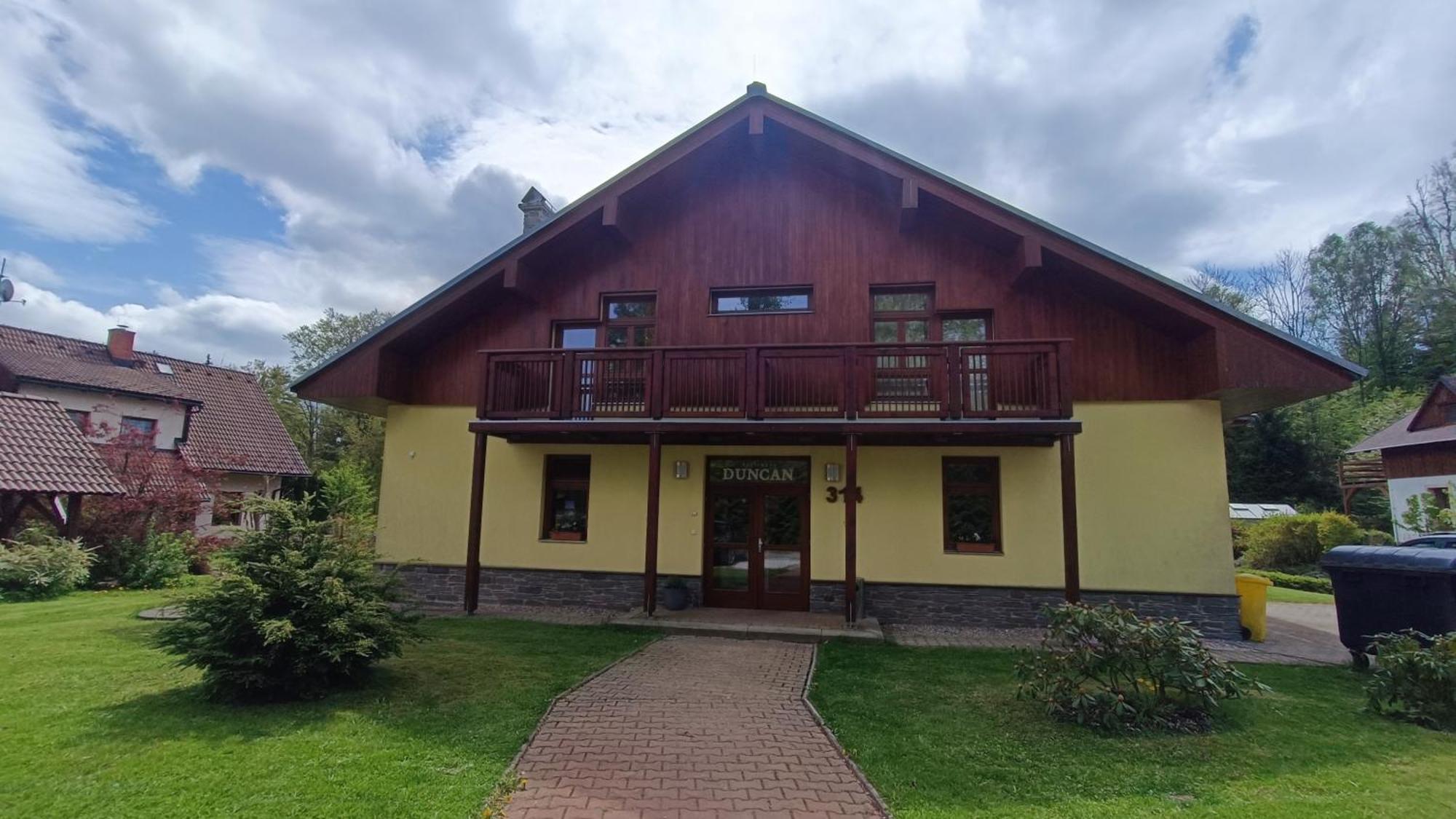 Penzion Duncan Janske Lazne Exterior photo